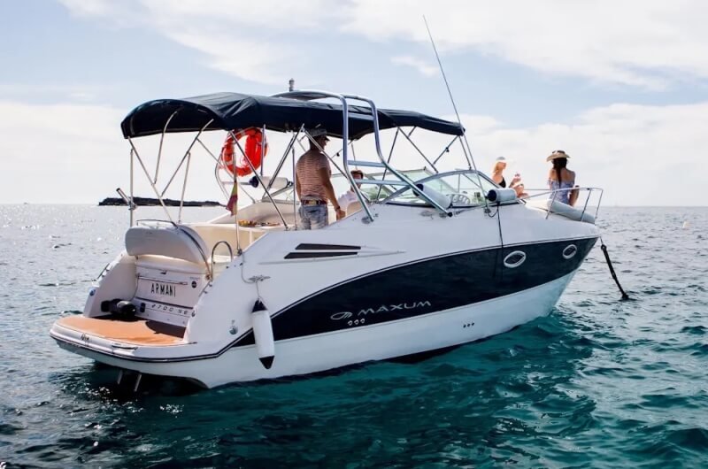 Yacht rentals